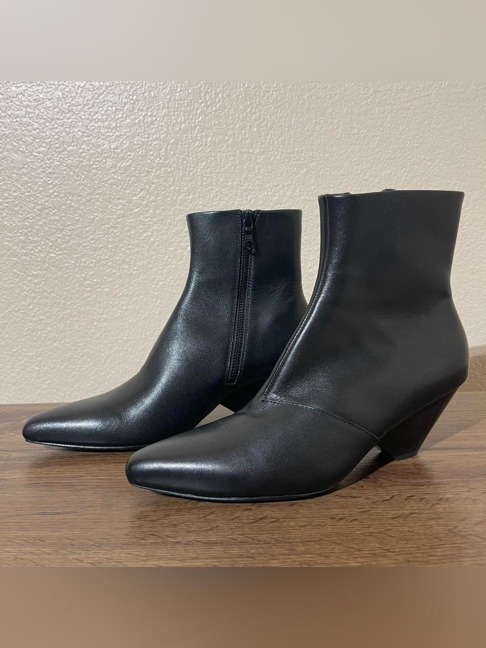 Rag & bone Black Pointed Leather Ankle Boots with Side Zip